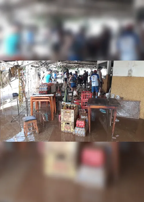 Imagem ilustrativa da imagem Moradores de Castelo começam a limpar a cidade após forte chuva