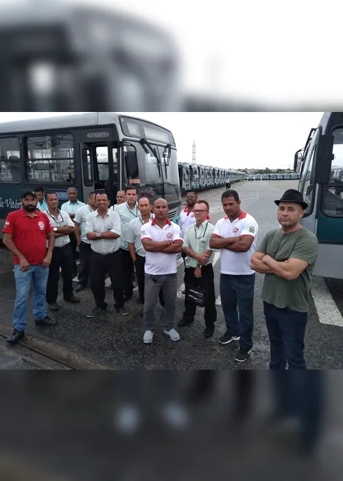 Imagem ilustrativa da imagem 100 mil passageiros são afetados por paralisação de rodoviários