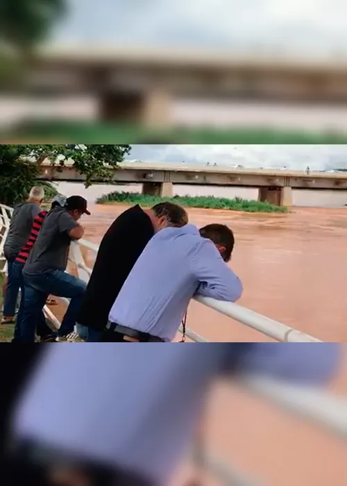 Imagem ilustrativa da imagem Lojas fechadas à espera de inundação pelo Rio Doce em Colatina