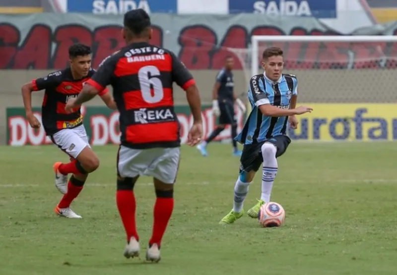 Capixaba Pedro Lucas, o Pedrinho, vai à final da Copinha com o Grêmio