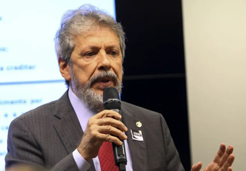 Presidente da Federação Nacional do Comércio de Combustíveis e de Lubrificantes (Fecombustíveis), Paulo Miranda Soares