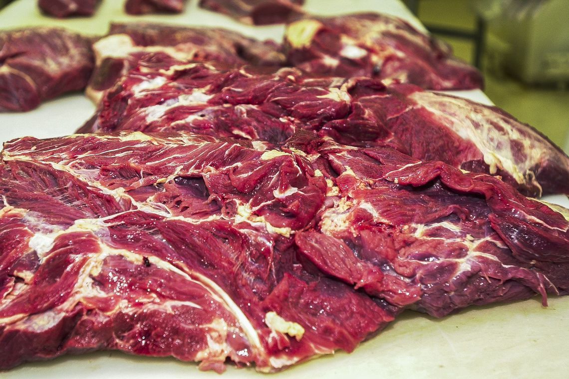 A arroba do boi gordo estava cotada a R$ 180 no último dia 30 (Foto: Marcello Casal Jr/ Agência Brasil)