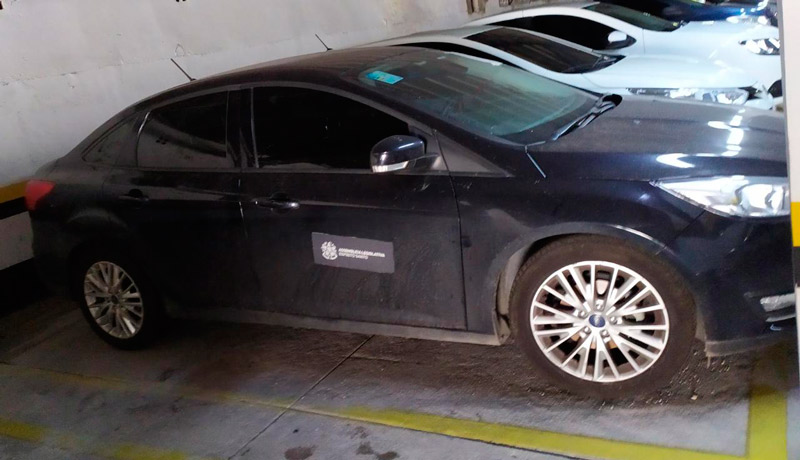 Carro oficial do deputado Lorenzo Pazolini é identificado (Foto: Assessoria Lorenzo Pazolini)