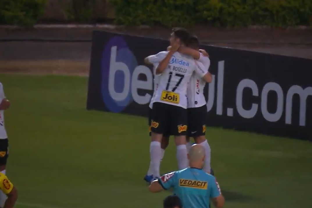 Jogadores do Corinthians comemoram gol (Foto: Reprodução/ SporTV )