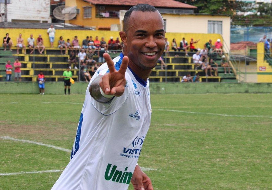 Edinho atualmente defende o Vitória e vai disputar o Capixabão de 2020 (Foto: Alberto Borém/Vitória FC (24/08/19))