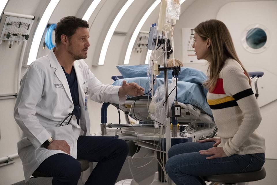 Meredith (Ellen Pompeo), Alex (Justin Chambers) (Foto: Reprodução/ABC)