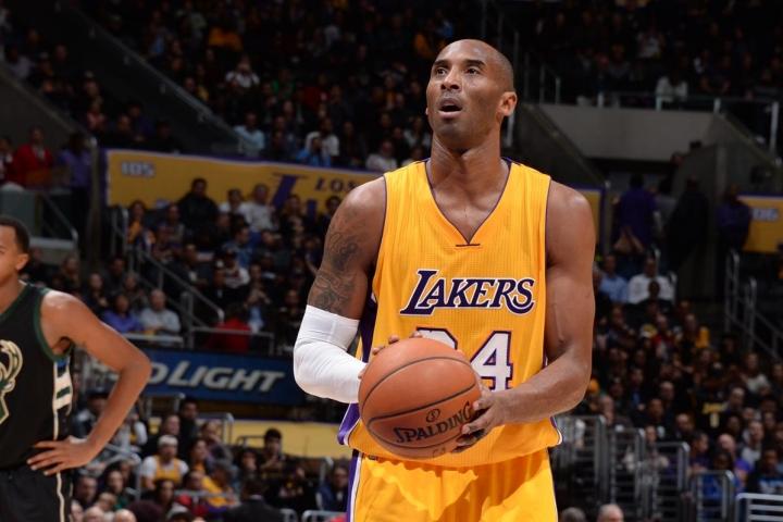 Kobe Bryant conquistou cinco vezes a NBA (Foto: Reprodução / Youtube)