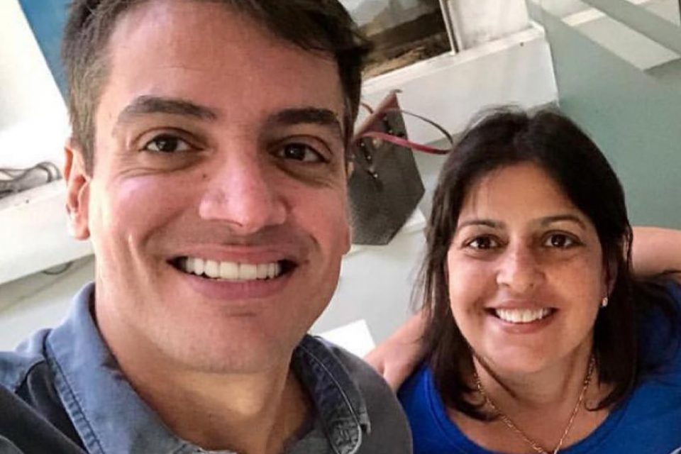 Léo Dias postou uma foto ao lado de Fábia Oliveira (Foto: Reprodução Instagram)