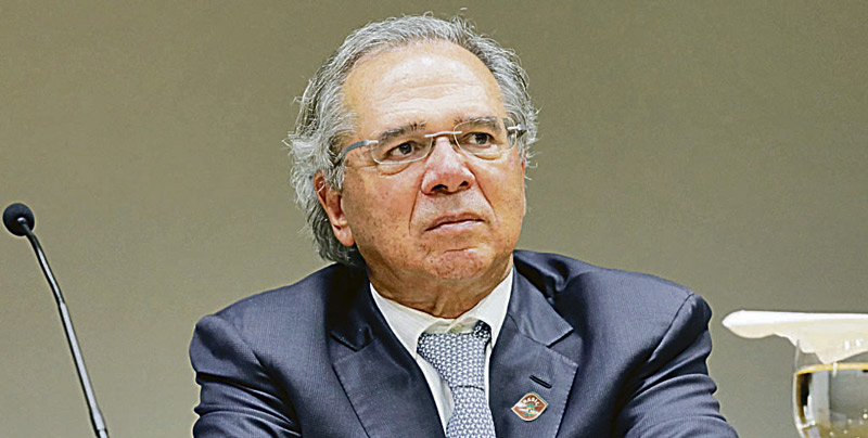 Guedes mudou requisitos para autorizar novos concursos da União (Foto: Isac Nóbrega / PR)