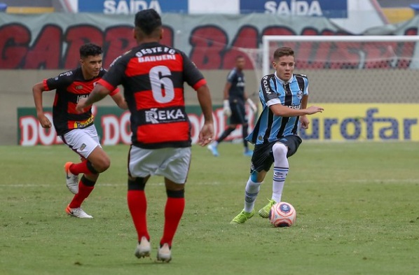 Capixaba Pedro Lucas, o Pedrinho, vai à final da Copinha com o Grêmio (Foto: Guilherme Rodrigues/GR Press)