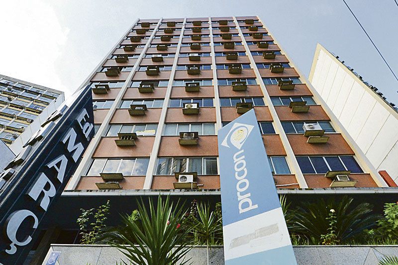 Sede do Procon estadual, no Centro de Vitória: órgão é um dos que vão voltar a atender de forma presencial (Foto: Divulgação)
