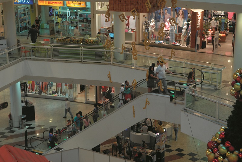 Shopping Praia da Costa (Foto: Leone Iglesias/AT)