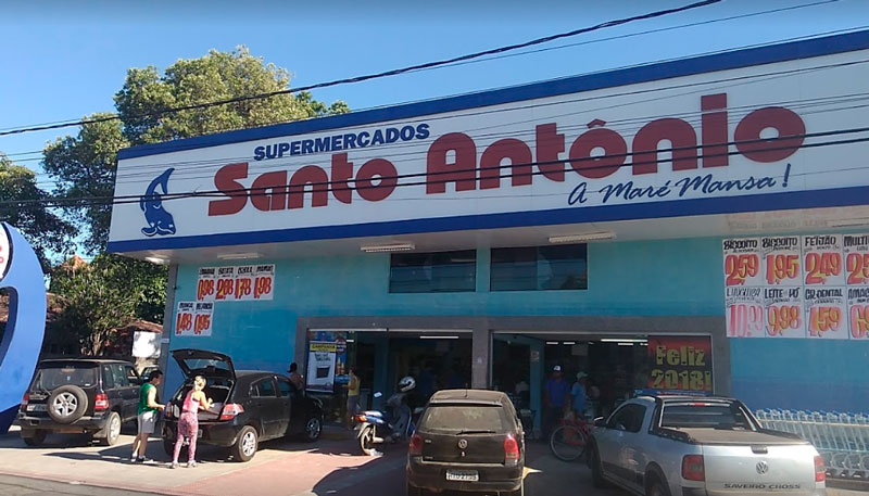 Supermercado Santo Antônio, em Anchieta, foi fechado nesta quarta-feira (Foto: Reprodução / Google Street View)