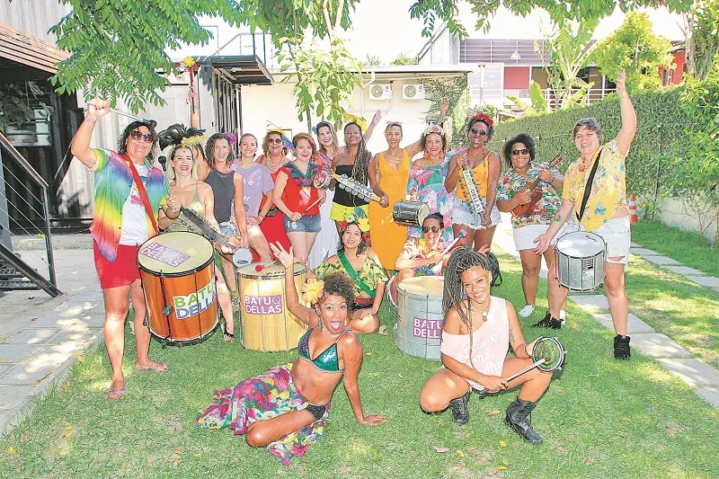 Bloco Batuqdellas, com a percussão formada por mulheres, vai sair na Beira-Mar, em Vitória