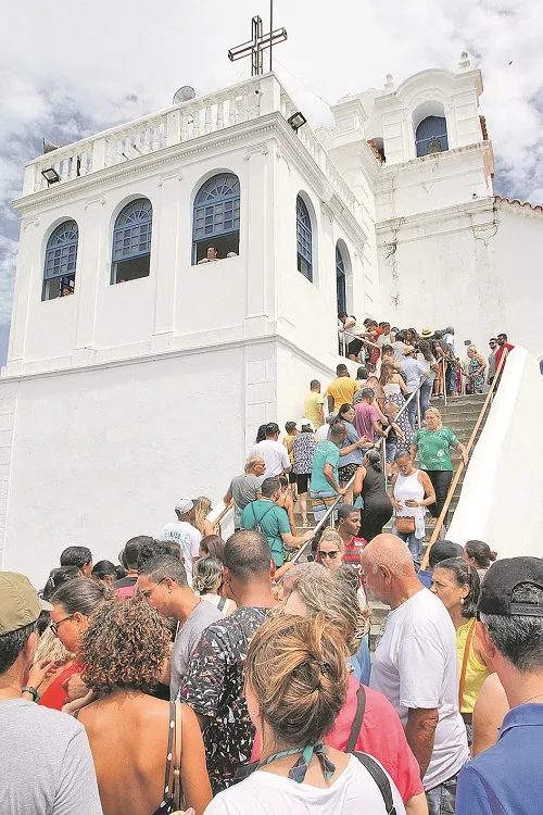 Imagem ilustrativa da imagem “Alegrai-vos” espera mais de 3 mil fiéis em São Mateus