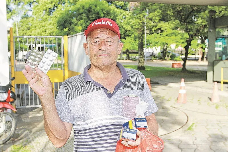 O lanterneiro aposentado José de Almeida, de 69 anos