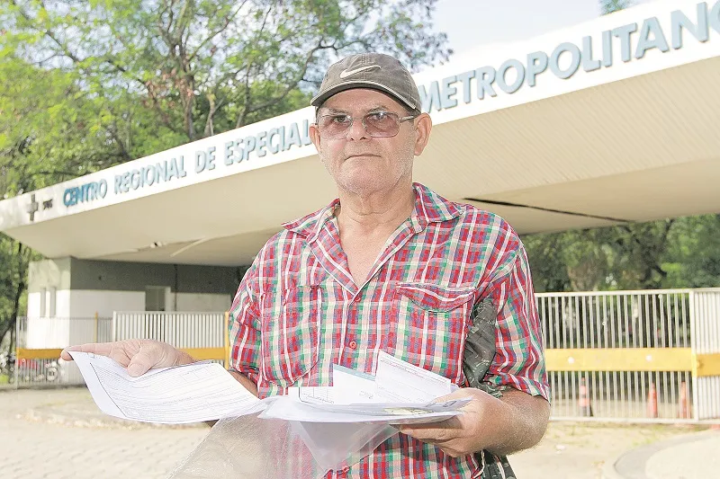 Imagem ilustrativa da imagem Farmácias do SUS sem remédios contra 30 doenças
