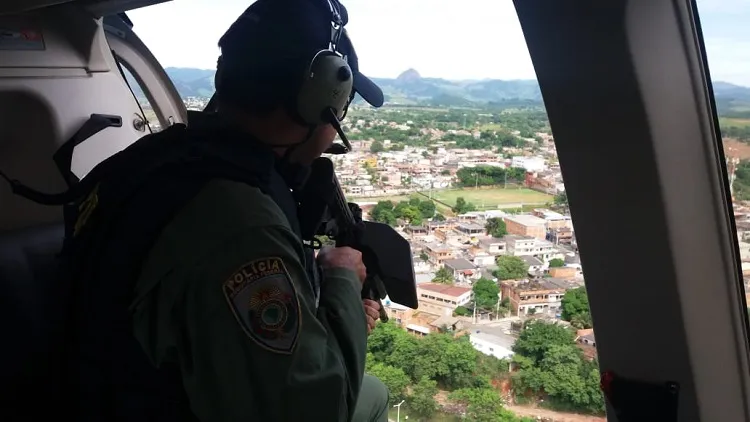 Imagem ilustrativa da imagem Onze bares notificados e seis pessoas detidas durante operação em Cariacica