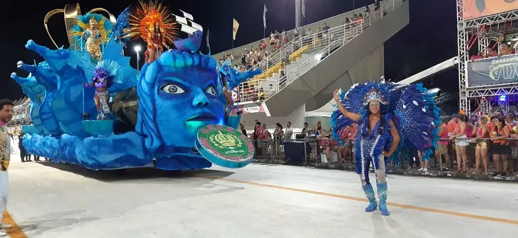 Imagem ilustrativa da imagem Após conseguir retornar à elite do samba, Imperatriz do Forte entra na avenida