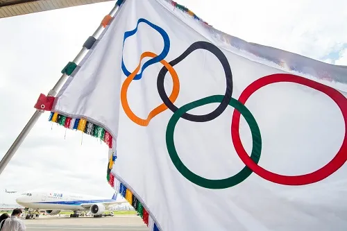 Imagem ilustrativa da imagem Chama de Tóquio-2020 é acesa em meio a temor com coronavírus
