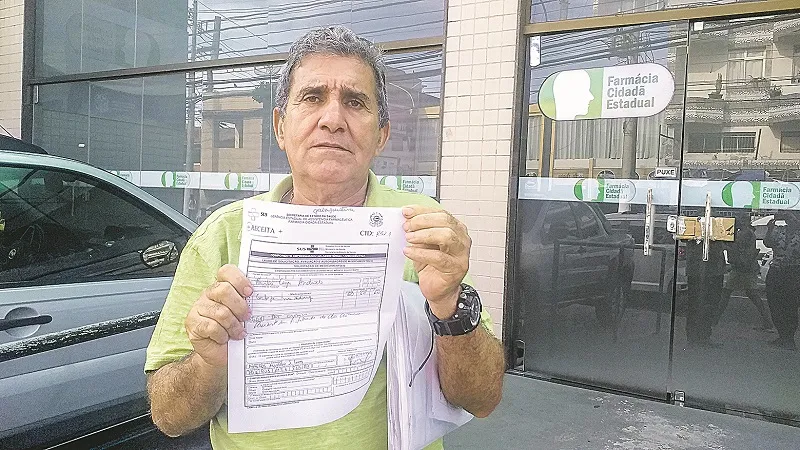 Imagem ilustrativa da imagem Farmácias do SUS sem remédios contra 30 doenças