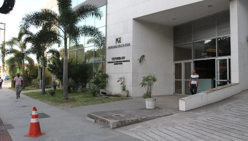 Imagem ilustrativa da imagem Governo do Estado pede que STF impeça a União de se apropriar de seringas