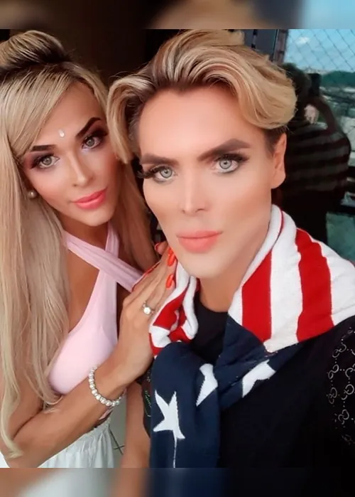 Imagem ilustrativa da imagem Ken e Barbie vão desfilar no Sambão do Povo