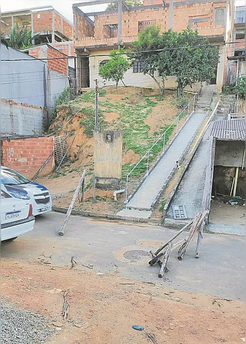 Imagem ilustrativa da imagem Caixa d’água e até sofá para impedir a entrada da polícia em bairros da Grande Vitória