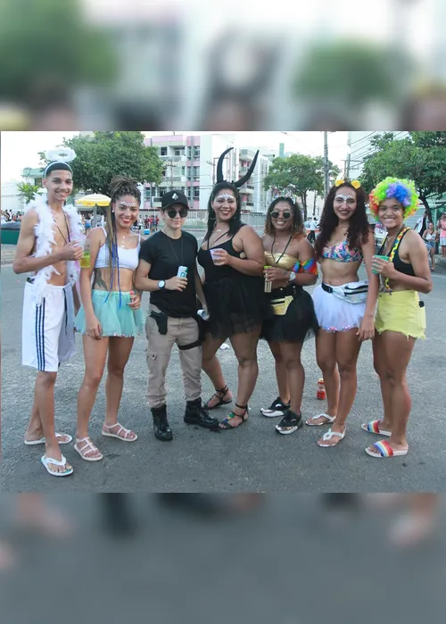 Imagem ilustrativa da imagem Bloco desfila em Jardim da Penha e abre o Carnaval em Vitória