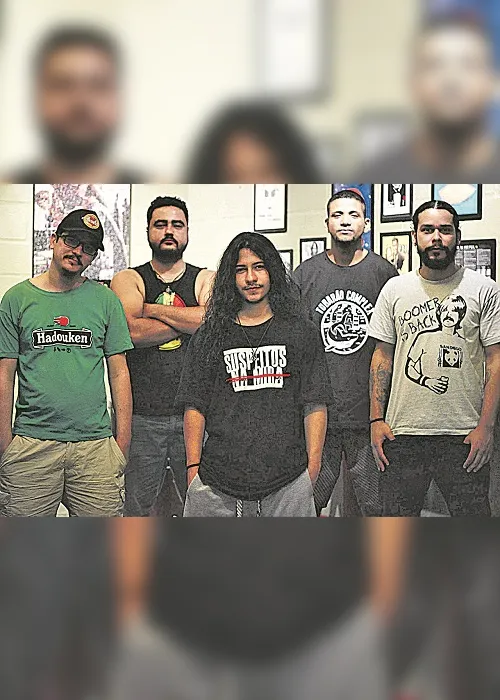 Imagem ilustrativa da imagem Carnarock hoje com seis bandas