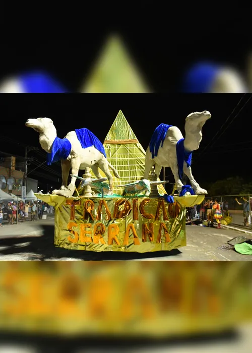 Imagem ilustrativa da imagem História de Adão e Eva na avenida