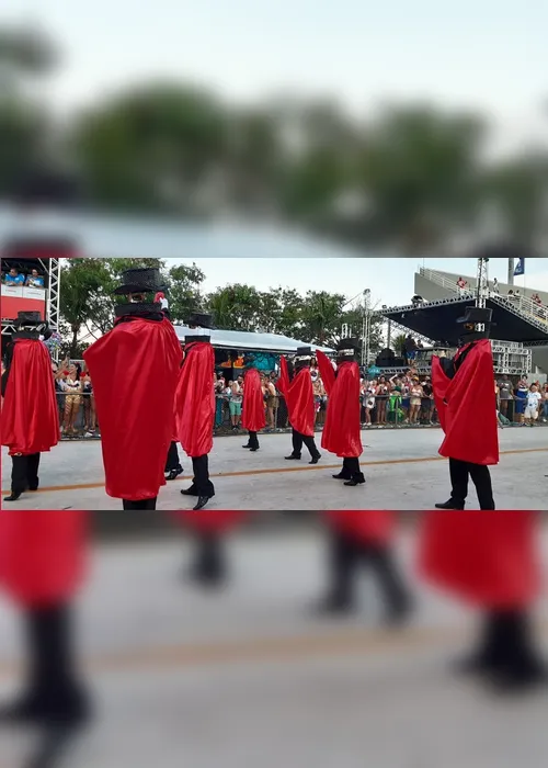 Imagem ilustrativa da imagem "Vai clarear": São Torquato é a última escola a desfilar no Sambão do Povo