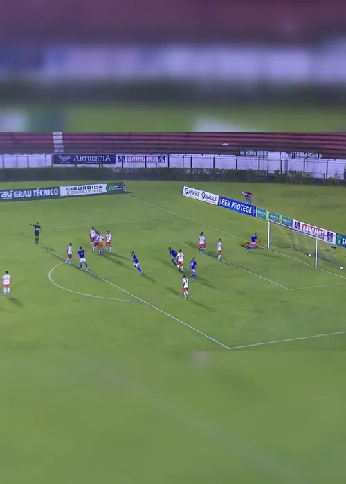 Imagem ilustrativa da imagem Cruzeiro perde 6 pontos na Série B por dívida com time dos Emirados Árabes