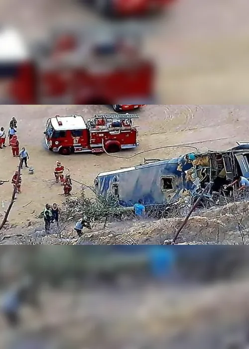 Imagem ilustrativa da imagem Ônibus com torcida do Barcelona de Guayaquil cai em penhasco e deixa mortos