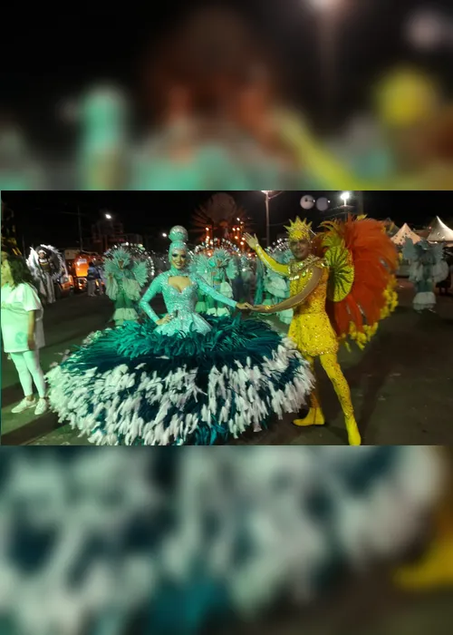 
          Imagem ilustrativa da imagem Piedade leva show de cores e alegria para avenida
          