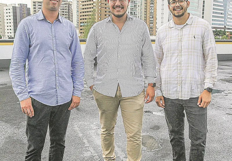 Ari Moraes Júnior, Gabriel Zanette e César Ferrari fundaram a LiberFly