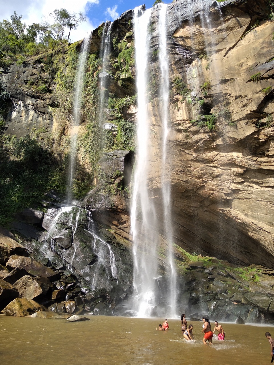 Cachoeira Alta fica em Cachoeiro de Itapemirim (Foto: Alessandro de Paula)