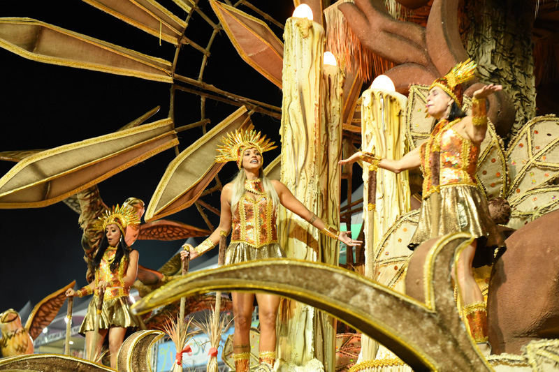 Unidos da Piedade no desfile do Carnaval de Vitória 2020 (Foto: Beto Morais/ AT/ 15/02/2020)