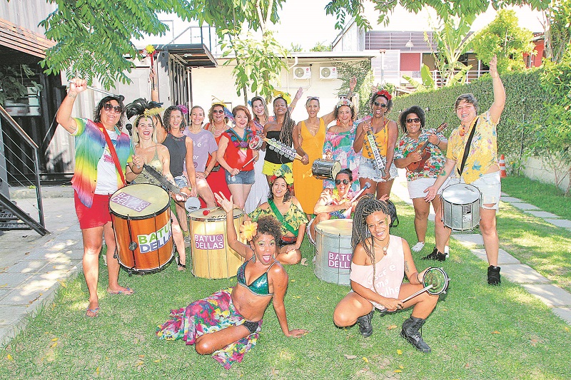 Bloco Batuqdellas, com a percussão formada por mulheres, vai sair na Beira-Mar, em Vitória (Foto: Fábio Nunes/ AT)