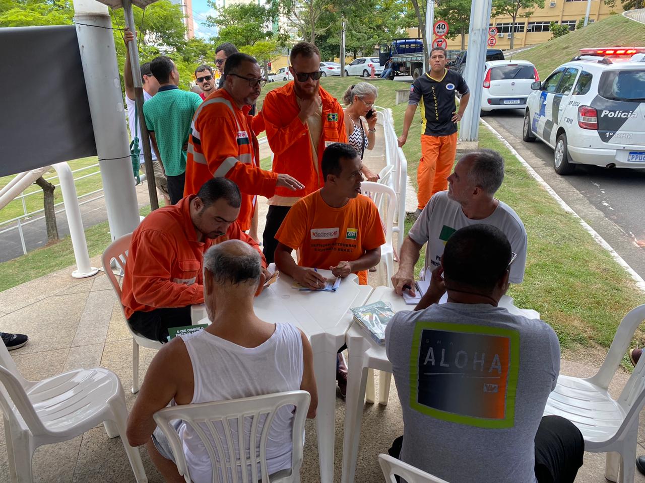 Consumidores fizeram um cadastro para comprar gás de cozinha a R$ 40 (Foto: Kadidja Fernandes/ AT/ 19/02/2020)
