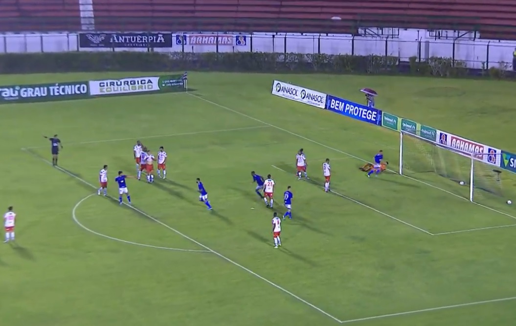 Cruzeiro x Tupynambás, em partida do começa do ano (Foto: Reprodução/ SporTV)