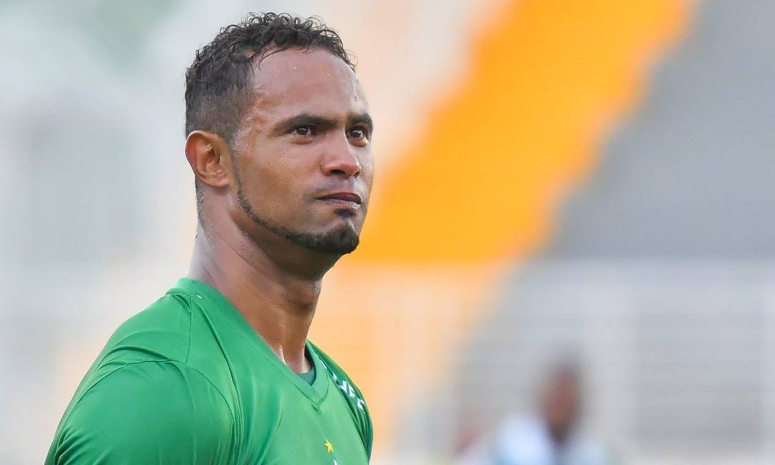 O goleiro Bruno foi condenado a 20 anos e nove meses de prisão pela morte de Eliza Samúdio. (Foto: )