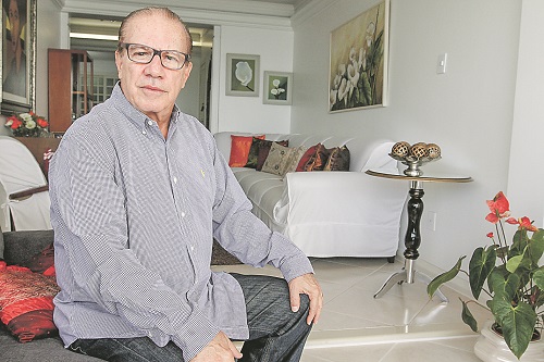 O economista Mário Vasconcelos disse que organizar a vida financeira é fundamental para manter o nome limpo (Foto: Kadidja Fernandes - 24/01/2018)