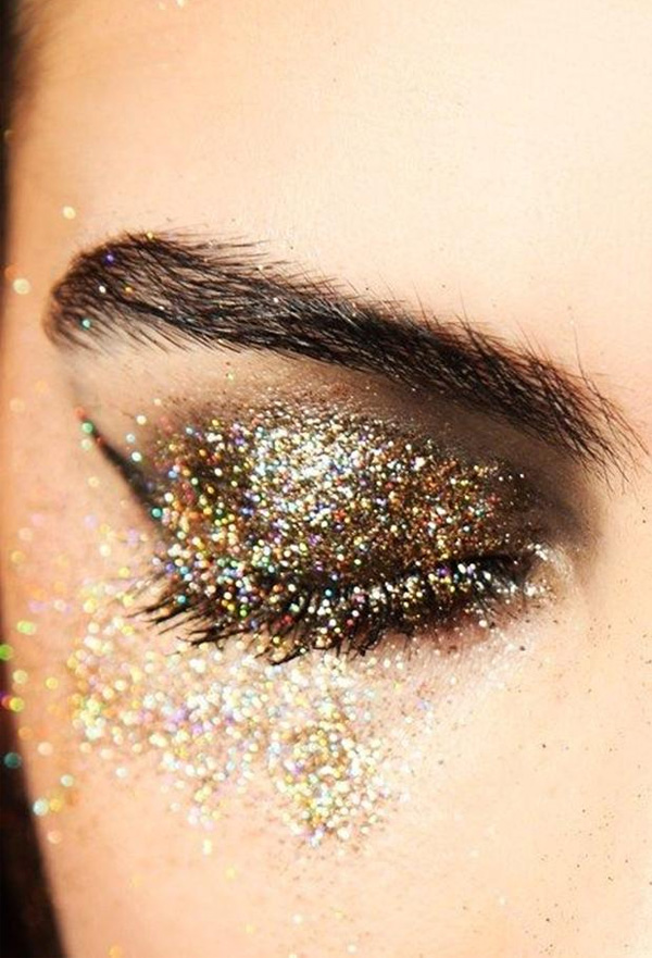 Glitter na maquiagem para o Carnaval (Foto: Reprodução Pinterest)