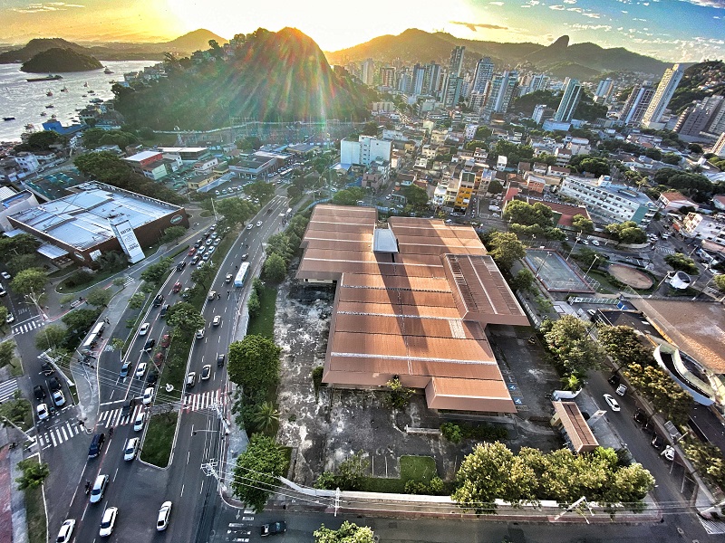 Local onde será construído o prédio (Foto: Kadidja Fernandes)