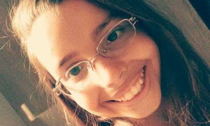 Emanuela Medeiros tinha 16 anos (Foto: Reprodução/ Redes sociais)