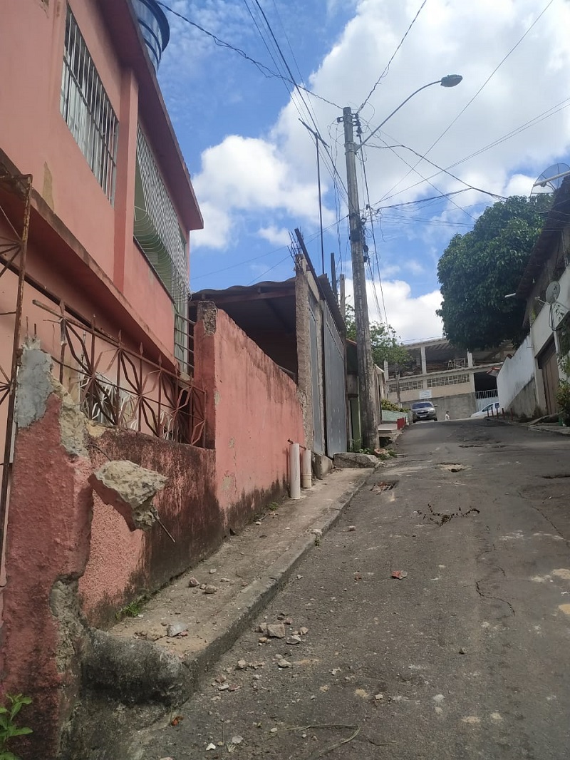 Rua Olival Pimentel, onde o acidente aconteceu. (Foto: Kananda Natielly)