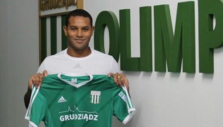 Nildo Júnior defendeu o Olimpia Grudziadz, da Polônia, seu último clube (Foto: Divulgação/Olimpia Grudziadz)