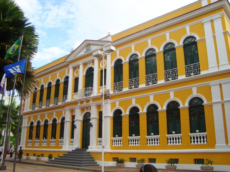 Palácio Bernardino Monteiro, sede da Prefeitura de Cachoeiro (Foto: Alessandro de Paula/ 28/09/16)
