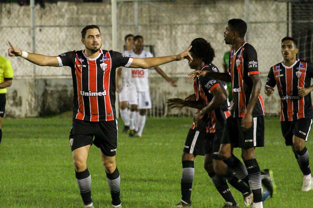 Rael fez o primeiro gol da goleada no Robertão (Foto: Divulgação/Serra)